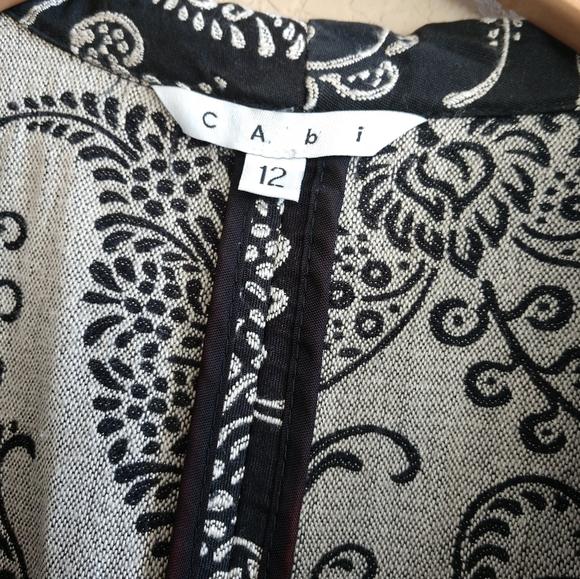 CAbi Classic Blazer 3/4 Sleeves - Picture 5 of 5